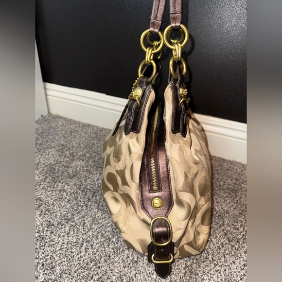 Coach tan monogram logo sateen carryall shoulder bag - Picture 3 of 13